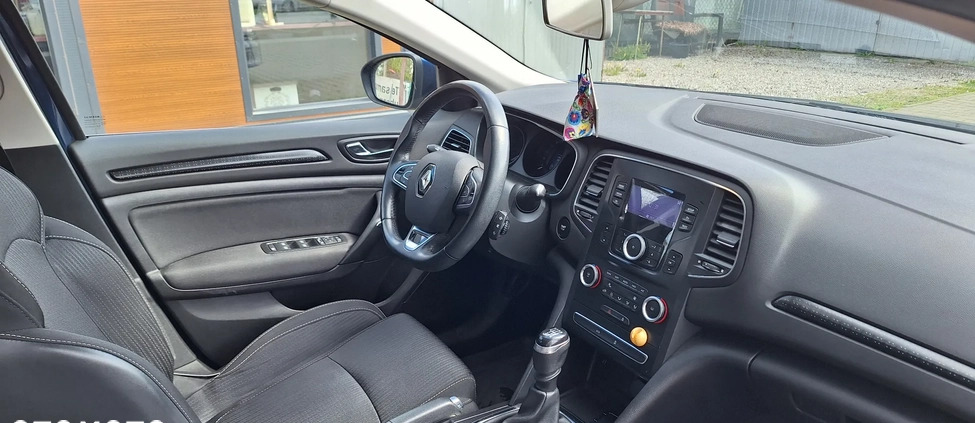 Renault Megane cena 37900 przebieg: 176000, rok produkcji 2017 z Piaseczno małe 56